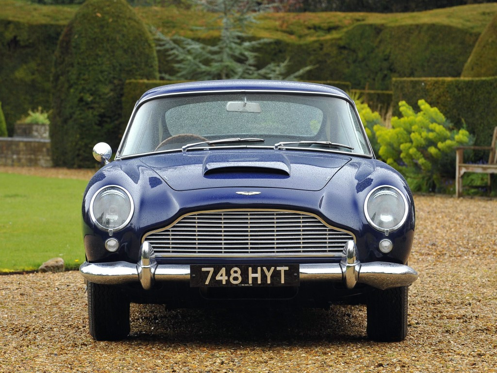 Aston Martin DB4 Series 5